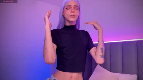 Snapshot of varya_ferreira chatting on 12/17/24, 01:05  Varya Ferreira - independent model  online show from 12/17/24, 01:05