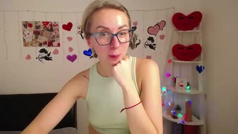 Snapshot of vasilisasii chatting on 02/11/25, 12:27 Vasilisa online show from 02/11/25, 12:27