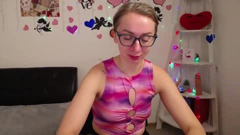 Snapshot of vasilisasii chatting on 02/15/25, 06:12 Vasilisa online show from 02/15/25, 06:12