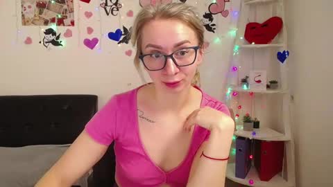 Snapshot of vasilisasii chatting on 03/08/25, 05:59 Vasilisa online show from 03/08/25, 05:59