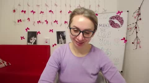 Snapshot of vasilisasii chatting on 02/23/26, 06:11 Vasilisa online show from 02/23/26, 06:11