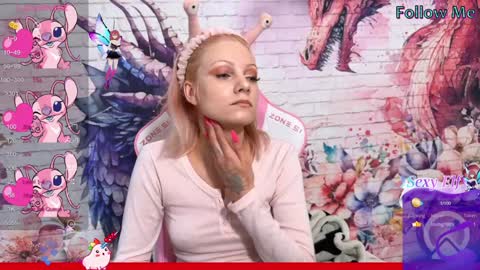 Vasya Sylvia online show from 12/04/24, 12:03