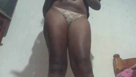 vayanah317 online show from 09/14/25, 03:33