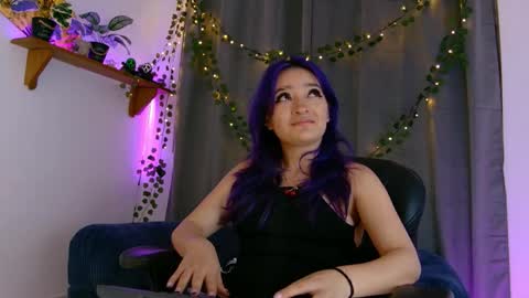 Vayolett online show from 11/29/25, 11:41