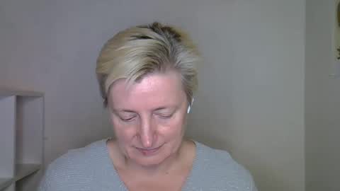 vea_motty online show from 11/24/25, 06:18