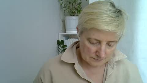 vea_motty online show from 04/23/26, 12:29