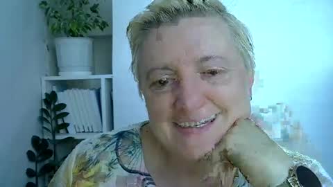 Snapshot of vea_motty chatting on 06/07/26, 03:16 vea_motty online show from 06/07/26, 03:16