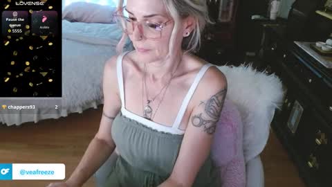 veafreeze online show from 10/16/25, 05:52