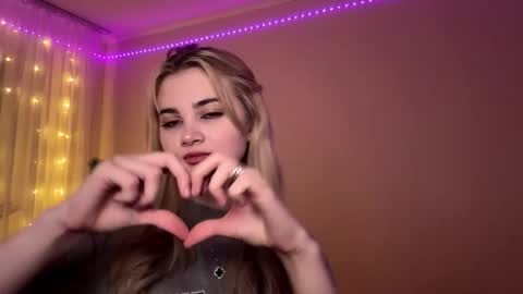 Monika online show from 01/17/26, 02:11