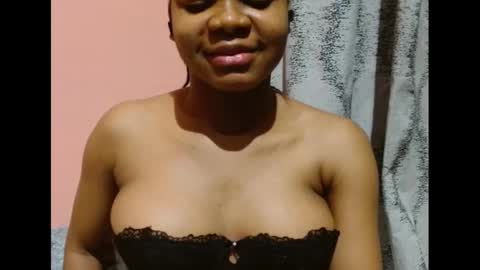 Snapshot of vee62 chatting on 01/06/26, 12:36 vee62 online show from 01/06/26, 12:36