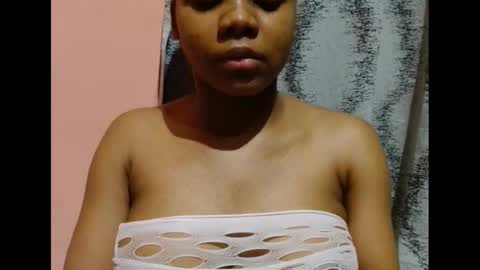 Snapshot of vee62 chatting on 01/10/26, 12:12 vee62 online show from 01/10/26, 12:12