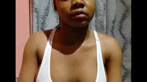 Snapshot of vee62 chatting on 01/14/26, 12:49 vee62 online show from 01/14/26, 12:49