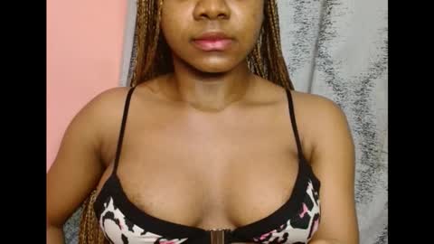 Snapshot of vee62 chatting on 02/13/26, 02:40 vee62 online show from 02/13/26, 02:40