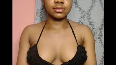 Snapshot of vee62 chatting on 02/24/26, 12:25 vee62 online show from 02/24/26, 12:25