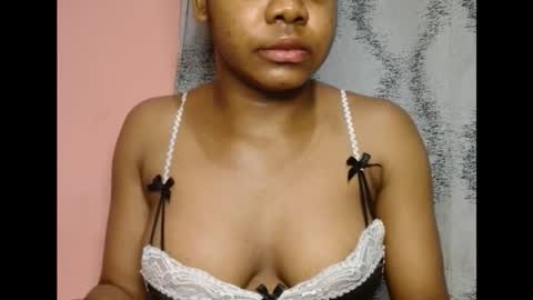 Snapshot of vee62 chatting on 02/25/26, 11:47 vee62 online show from 02/25/26, 11:47