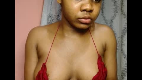 Snapshot of vee62 chatting on 02/27/26, 01:16 vee62 online show from 02/27/26, 01:16