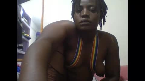 Snapshot of vee_tommy chatting on 06/11/26, 04:32 Vee tommy online show from 06/11/26, 04:32