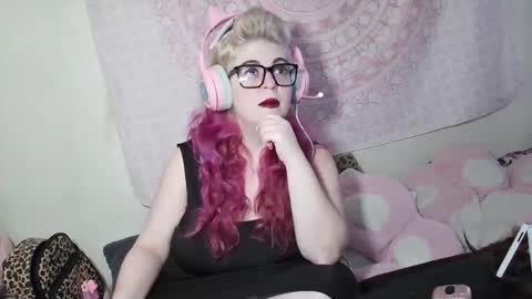 Veronica Lehane online show from 02/13/26, 07:43