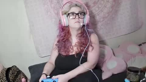 Veronica Lehane online show from 02/23/26, 08:17