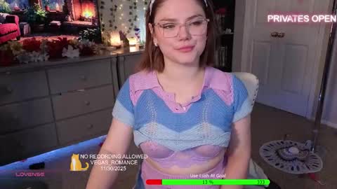 vegas_romance online show from 12/01/25, 05:23