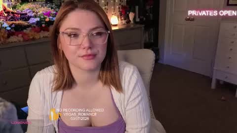 vegas_romance online show from 03/08/26, 01:58