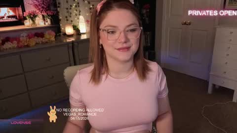 vegas_romance online show from 04/16/26, 03:07