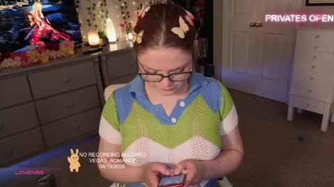 vegas_romance online show from 04/20/26, 02:03