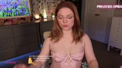 vegas_romance online show from 06/08/26, 02:12