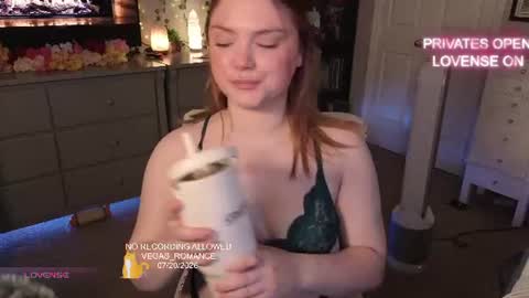 vegas_romance online show from 07/21/26, 01:52
