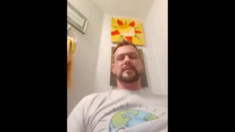 Snapshot of vegasdadbod chatting on 02/21/25, 11:21 vegasdadbod online show from 02/21/25, 11:21