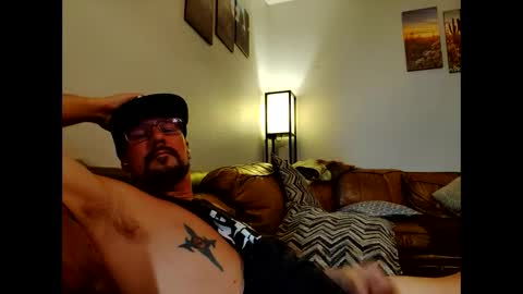 Snapshot of vegasdadbod chatting on 09/10/25, 08:58 vegasdadbod online show from 09/10/25, 08:58