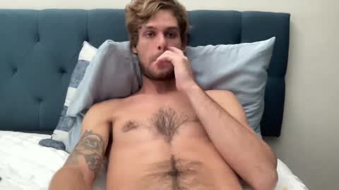 Snapshot of vegassangel chatting on 09/16/25, 07:26 Joeyyy online show from 09/16/25, 07:26