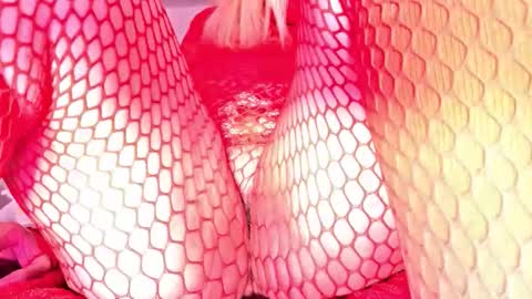 Snapshot of veheveun chatting on 12/18/25, 02:50 Vehe Veun online show from 12/18/25, 02:50