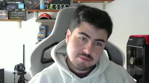 Snapshot of veils24 chatting on 12/09/24, 05:19 Charles online show from 12/09/24, 05:19