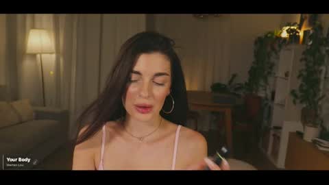 Snapshot of velavelle chatting on 06/27/26, 08:36 Try to unlock online show from 06/27/26, 08:36