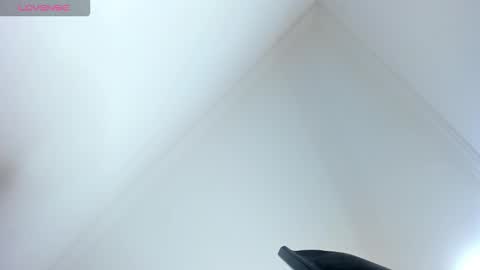 Snapshot of velez_isa chatting on 02/12/26, 07:42 velez_isa online show from 02/12/26, 07:42