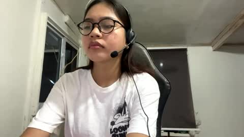 Sophie online show from 06/05/26, 02:34