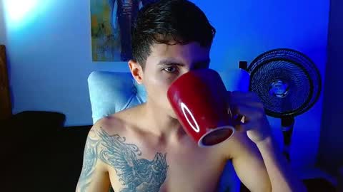 velk_hot1 online show from 03/21/26, 01:26