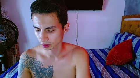 velk_hot1 online show from 05/25/26, 07:53