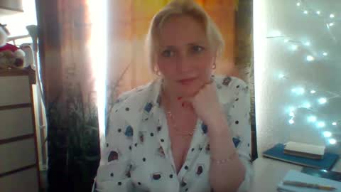 Snapshot of velka_raspberry chatting on 05/26/26, 03:19 velka_raspberry online show from 05/26/26, 03:19