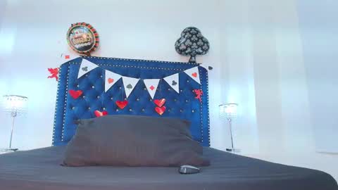 velora_nigth online show from 02/24/26, 11:30