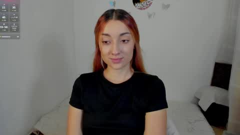 velvet_00 online show from 04/25/26, 01:41