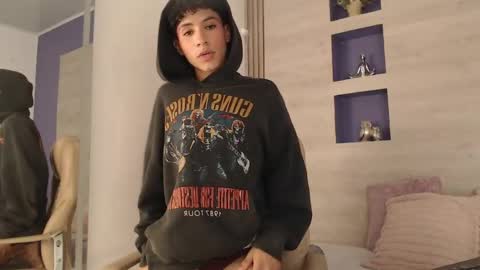 An online show from 04/15/26, 05:14