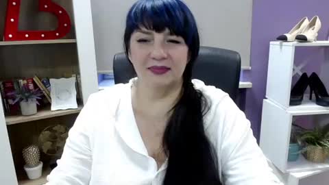 Snapshot of velvet_gloria chatting on 07/21/26, 06:05 velvet gloria online show from 07/21/26, 06:05