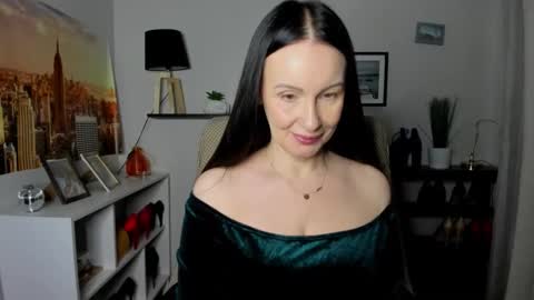 Jasmine online show from 02/09/26, 06:28