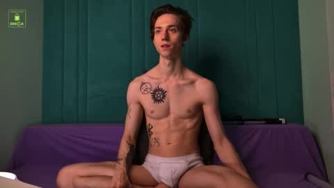 Snapshot of velvet_power chatting on 11/09/25, 04:22 Ares online show from 11/09/25, 04:22