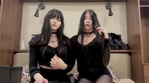 Snapshot of velvet_rose12 chatting on 02/01/26, 01:37 velvet_rose12 online show from 02/01/26, 01:37