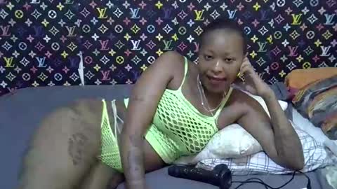 Snapshot of velvet_temptress chatting on 05/15/26, 08:43 velvet online show from 05/15/26, 08:43
