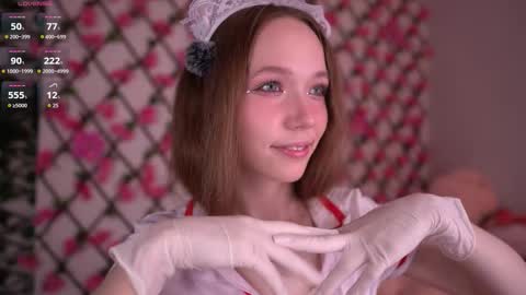 Snapshot of velvet_vice chatting on 11/03/25, 06:09 Polly online show from 11/03/25, 06:09