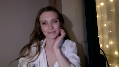 velvetaphrodisiaque online show from 05/15/26, 09:22